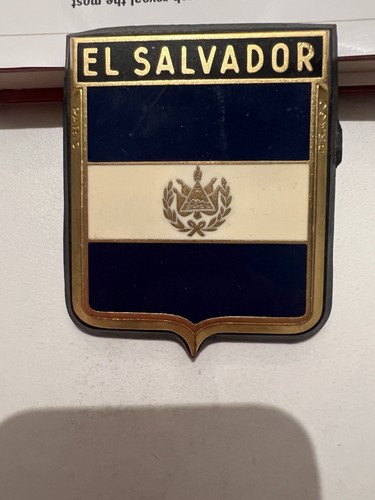 Drago badge salvador - badge,